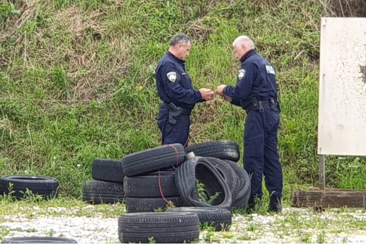 Slika /PU_ZG/slike/PUZ/2019/SVIBANJ/DSU protueksplozijski/Slika_001.jpg